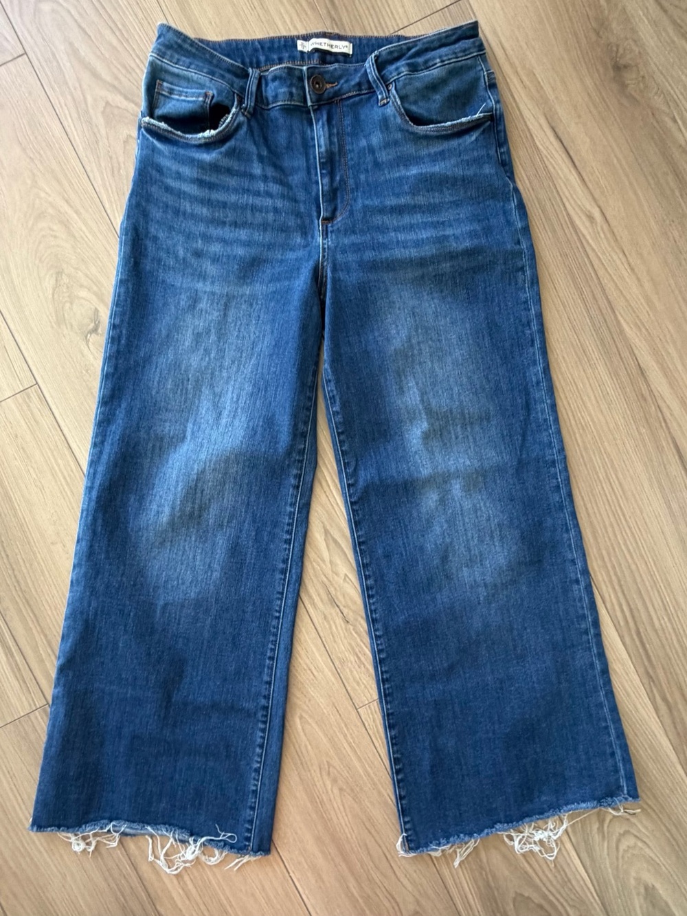 Whetherly Brooklyb High Rise Women's Wide-Leg Raw Hem Blue Jeans 31/12